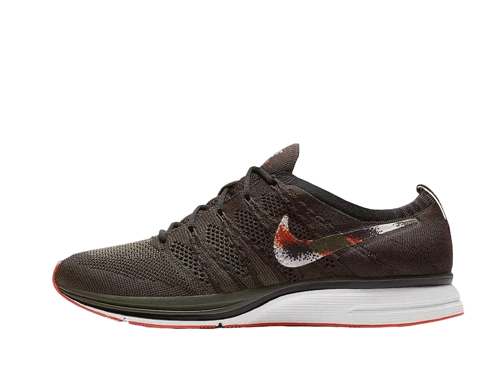 Nike Flyknit Trainer "Velvet Brown"