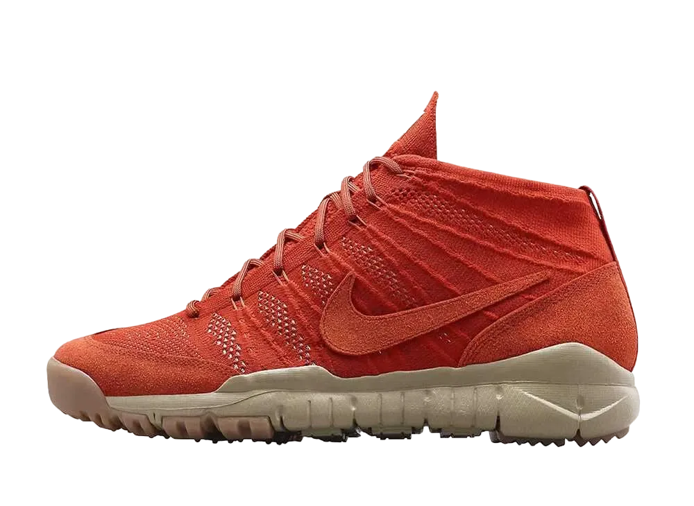 Nike Flyknit Trainer Chukka SFB "Cinnabar"