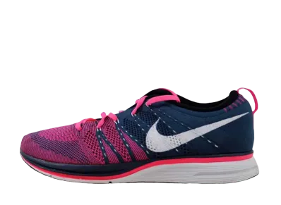 Nike Flyknit Trainer+ "Squadron Blue/White-Pink Flash"