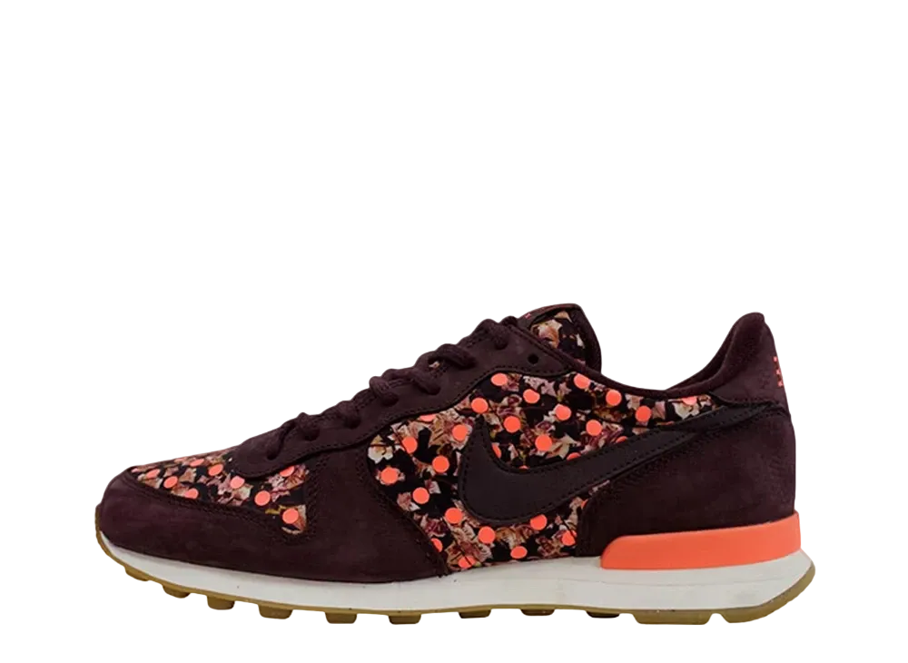 ナイキ ウィメンズ インターナショナリスト LIB QS "ディープ バーガンディ"