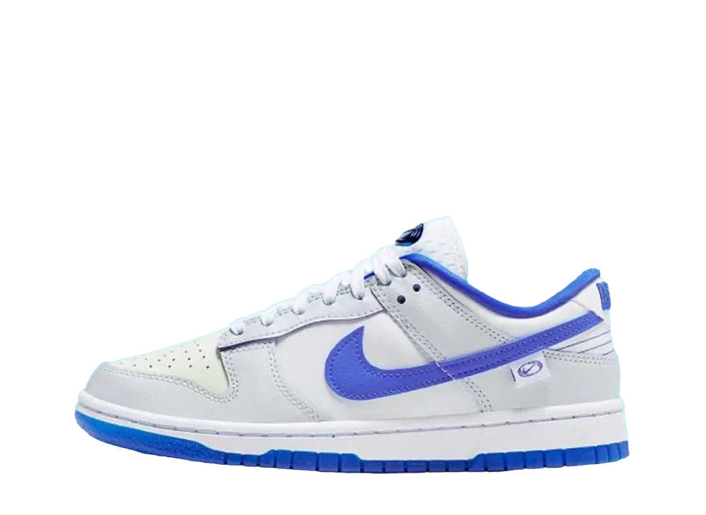 ナイキ ウィメンズ ダンク ロー "ホワイト アンド ロイヤルブルー"