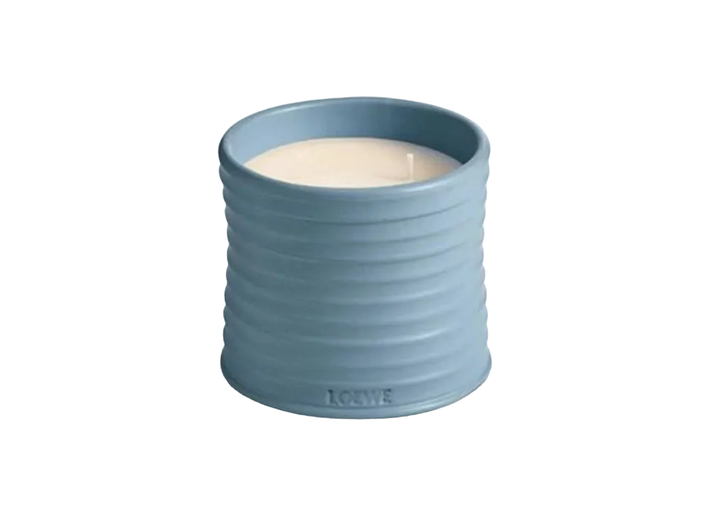 LOEWE Medium Cypress Balls Candle "Baby Blue"