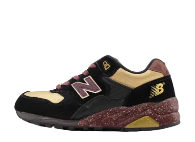 Stussy × Hectic Kelly × UNDEFEATED × New Balance 580 "Black"