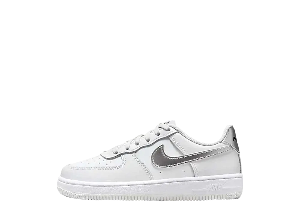 ナイキ PS エアフォース1 ロー SE "サミットホワイト"(キッズ)
