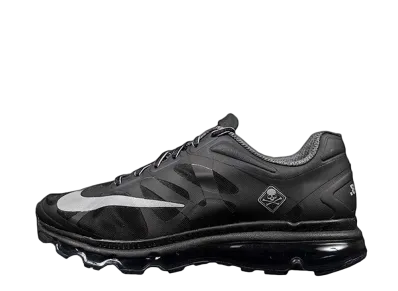 Mastermind Japan × F.C.R.B. × Nike Air Max "Black/Navy/Gold" (2012)