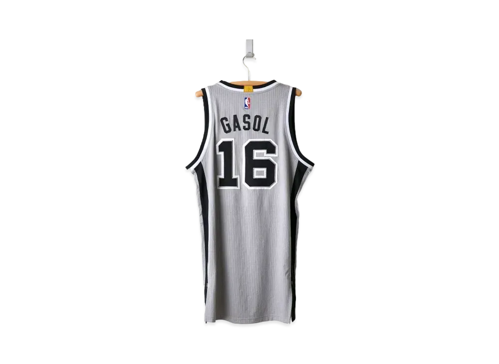#16 Pau Gasol San Antonio Spurs 2016-17 "Alternate"