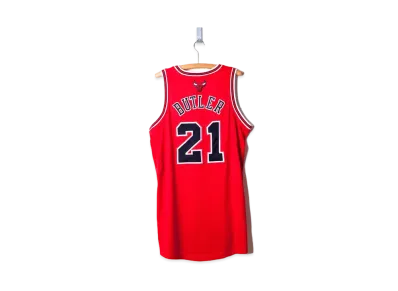 #21 Jimmy Butler Chicago Bulls 2013-14 "Away"