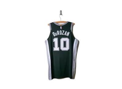 #10 DeMar DeRozan San Antonio Spurs 2019-20 "Icon"