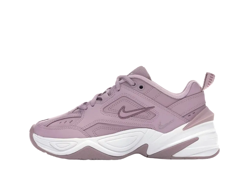 ナイキ ウィメンズ エムツーケー テクノ "プラム チョーク"