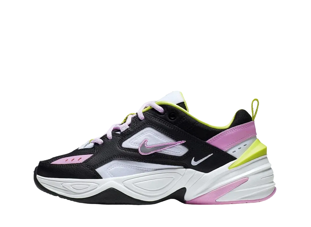 ナイキ ウィメンズ エムツーケー テクノ "ブラック ローズ"