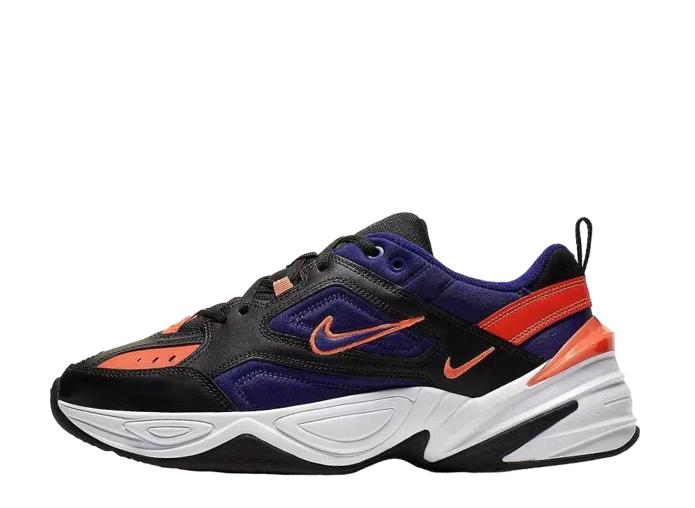 ナイキ エムツーケー テクノ "ブラック ディープ ロイヤル ブルー ブライト クリムゾン"