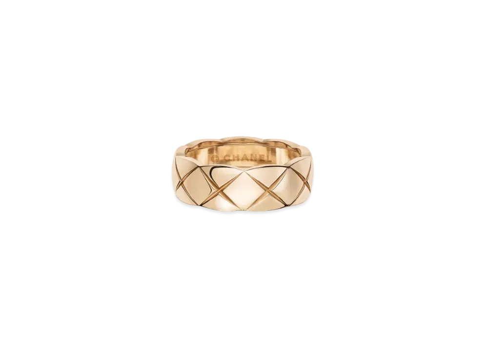 CHANEL Coco Crush Ring Quilted Motif Small Version 18K "Beige Gold"