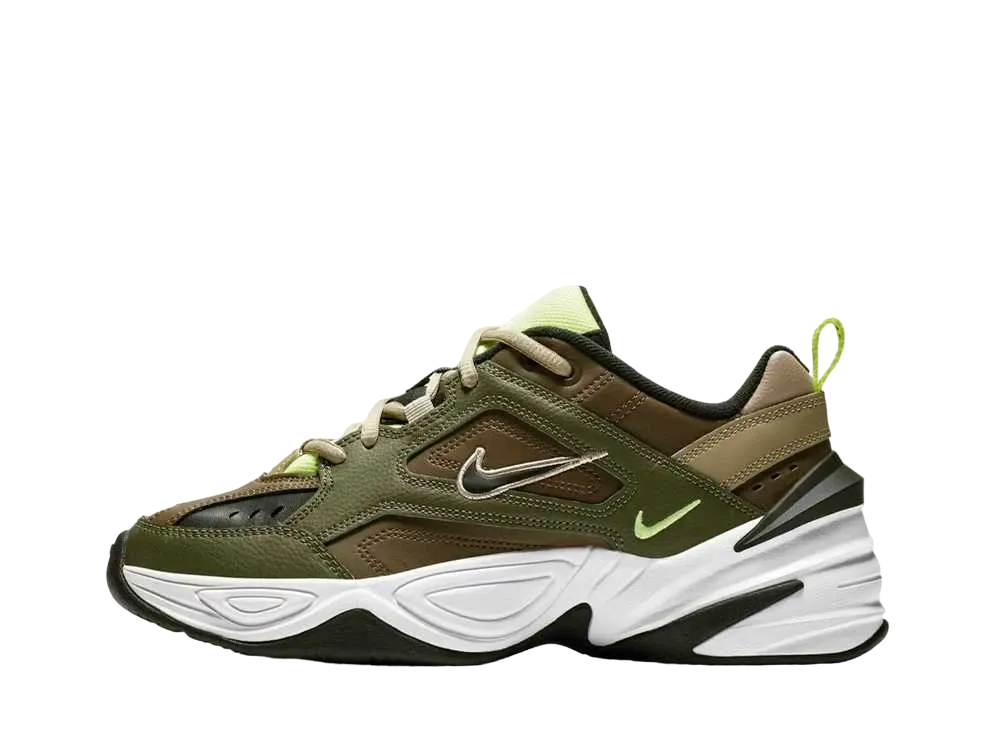 ナイキ ウィメンズ エムツーケー テクノ "ユーコン ブラウン"
