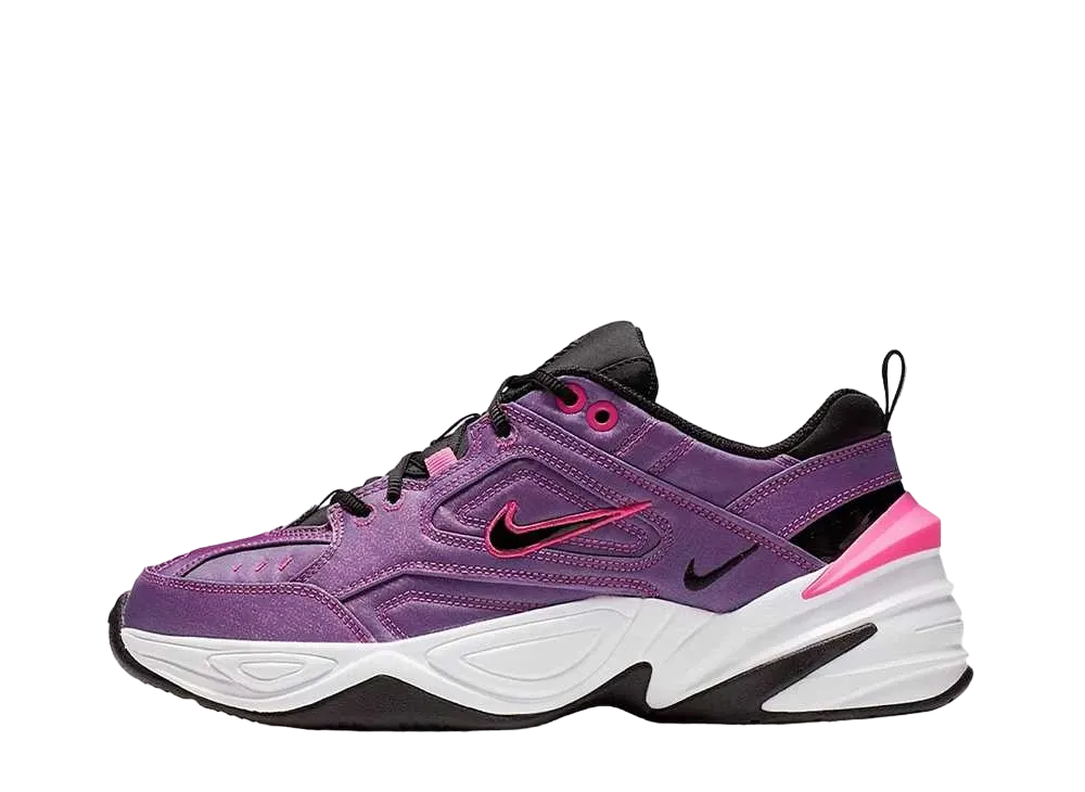 ナイキ ウィメンズ エムツーケー テクノ SE "レーザー フクシア"