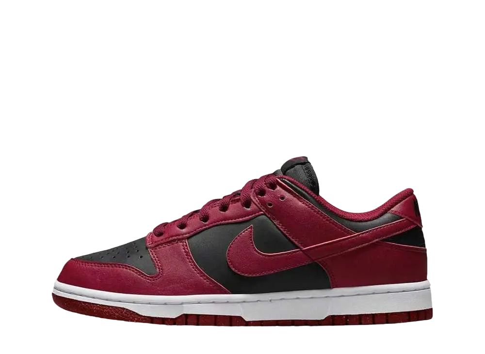 ナイキ ウィメンズ ダンク ロー ネクストネイチャー "ダークレッド アンド ブラック"