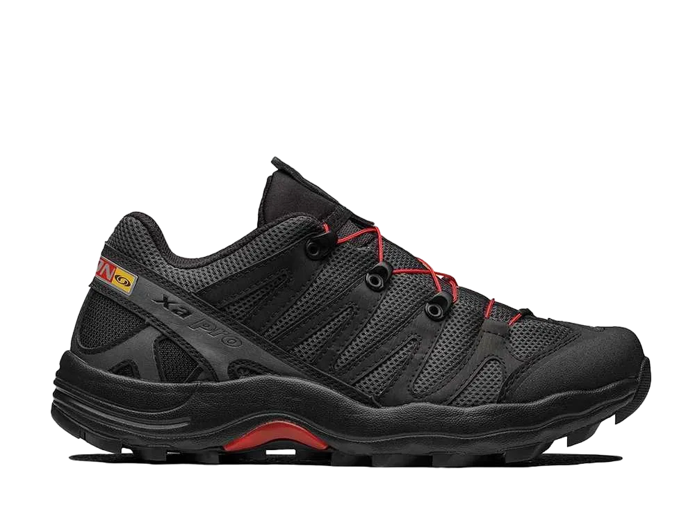 サロモン XA プロ 1 "ブラック マグネット グレー レーシング レッド"