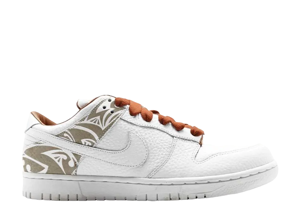 Nike Dunk Low "Saturday Night Live"