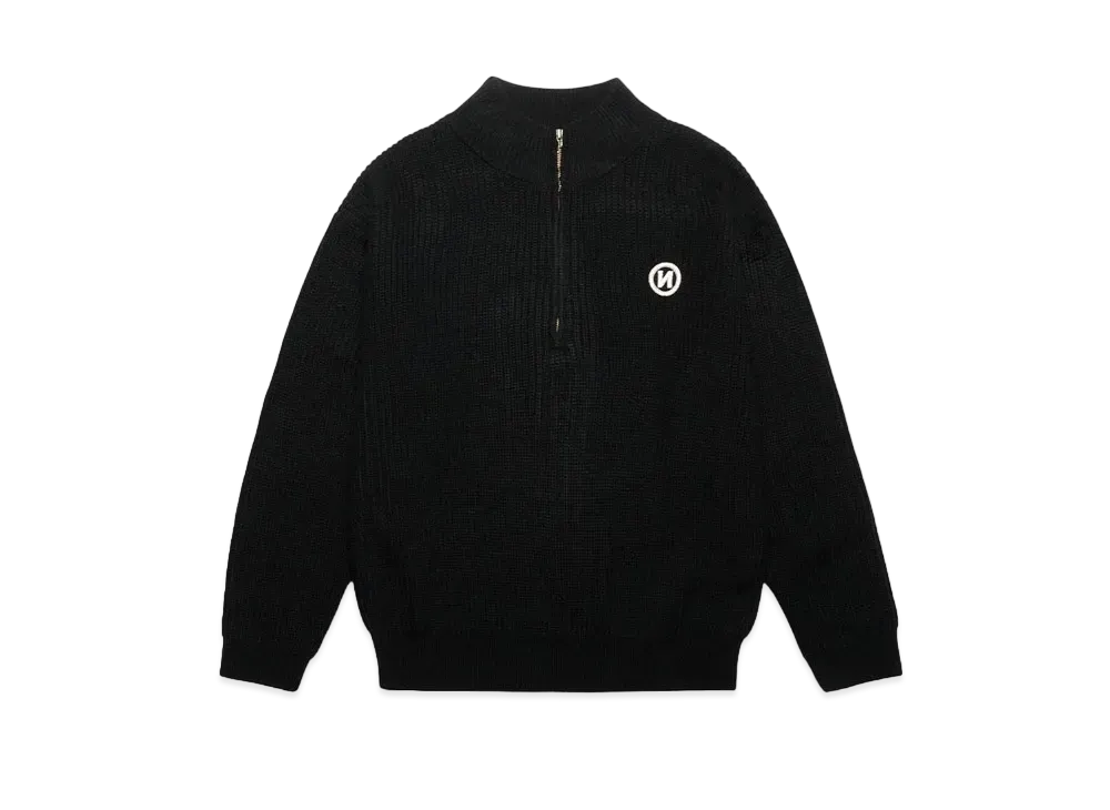 9090 Nロゴ ハーフジップ ニット 