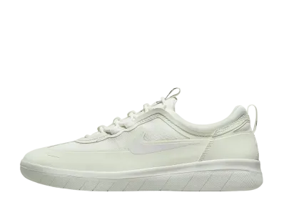 Nike SB Nyjah Free 2 "Triple Summit White"