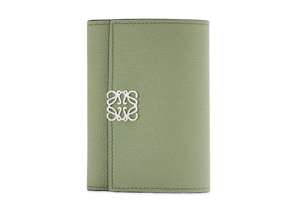 LOEWE Anagram Small Vertical Wallet In Pebble Grain Calfskin "Rosemary"