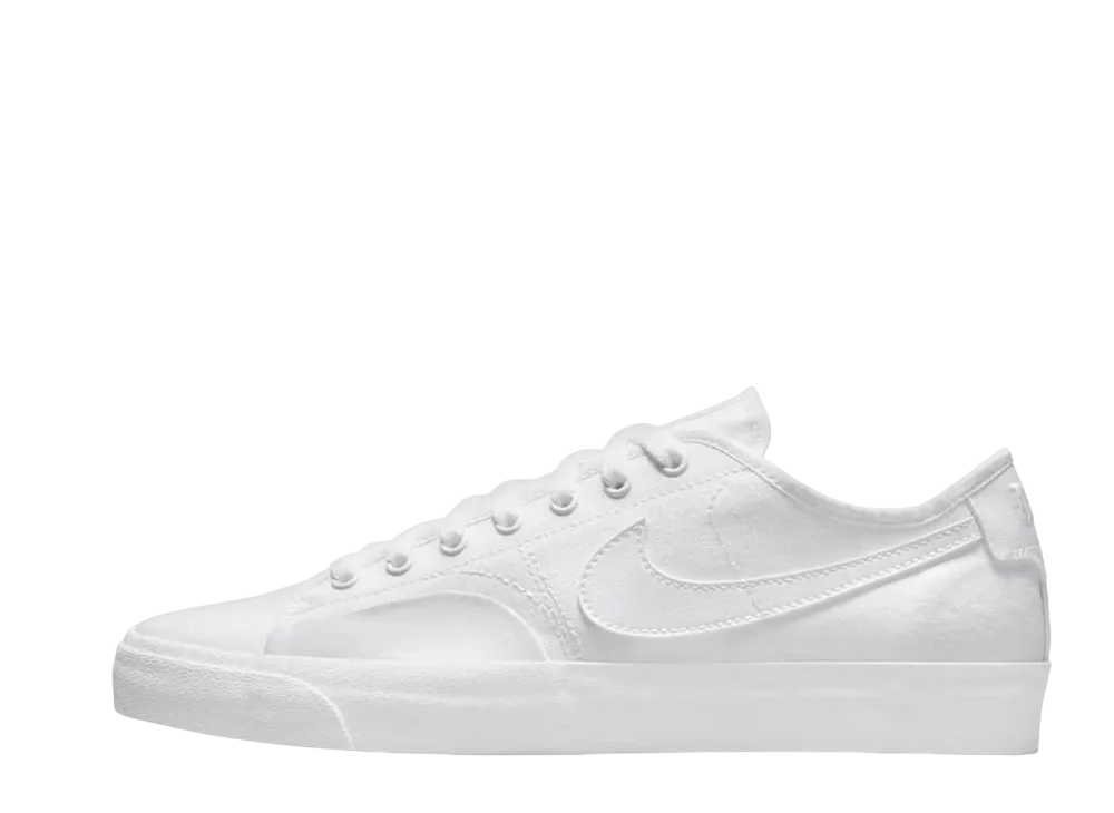 ナイキ SB ブレーザー コート "アイス ホワイト"