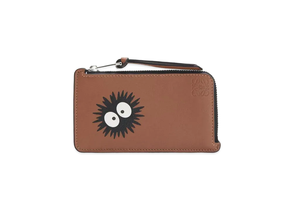LOEWE x My Neighbor Totoro Dust Bunnies Coin Cardholder In Classic Calfskin "Tan/Black"