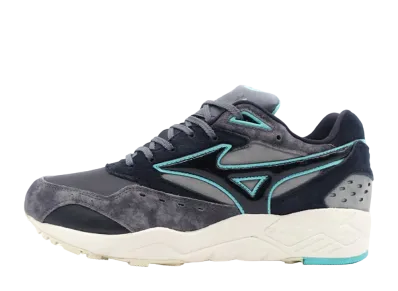 Footpatrol × Mizuno Contender "Dark Grey/Black/Green"