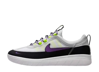 Nike SB Nyjah Free 2 "Black Wild Berry"