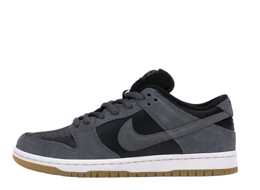Nike SB Dunk Low 