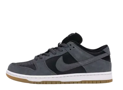 ナイキ SB ダンク ロー "ダーク グレイ ブラック ガム"