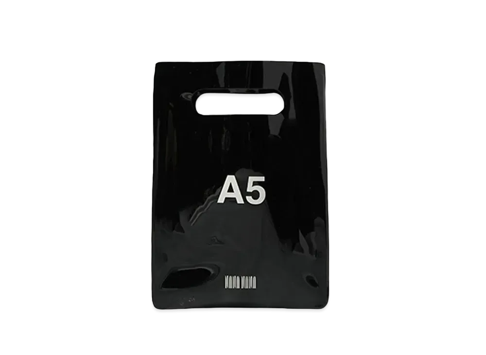 nana-nana A5 "OPAQUE BLACK"