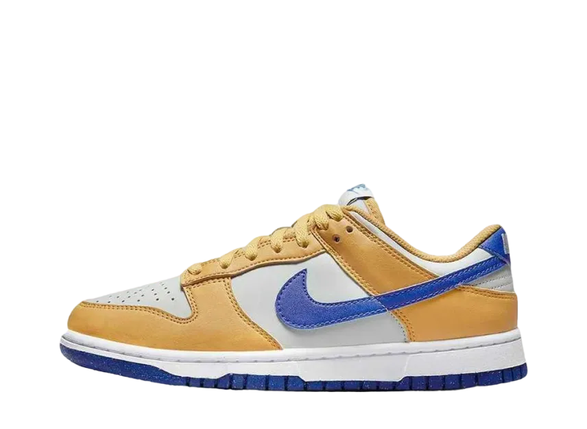 ナイキ ウィメンズ ダンク ロー ネクストネイチャー "ウィートゴールド"