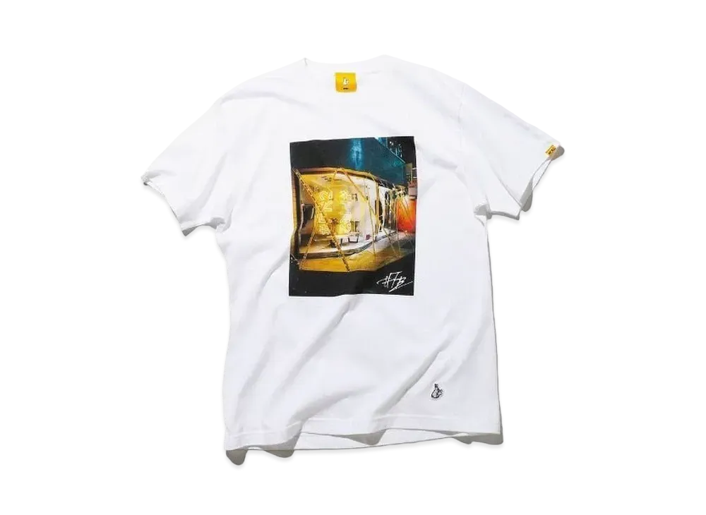 FR2 HARAJUKU Exclusive 6th anniversary Limited Photo T-shirt "White"