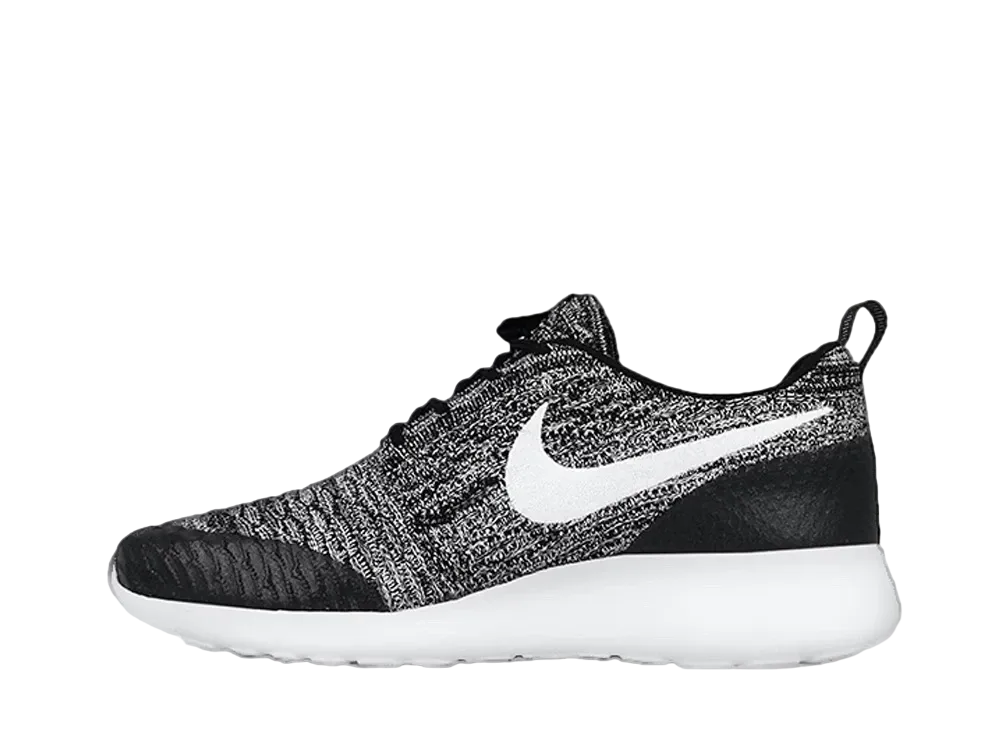 Nike Women's Roshe One Flyknit "Black White Cool Grey"