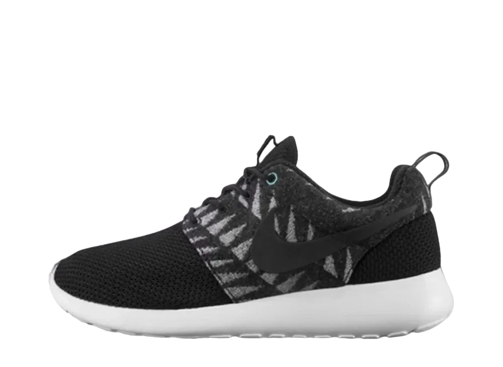 ナイキ ウィメンズ ローシ ラン PWM N7 "ブラック"