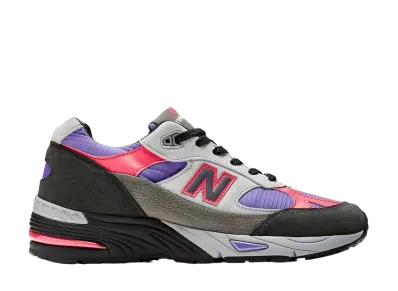 Palace × New Balance 991 "Black/Purple"