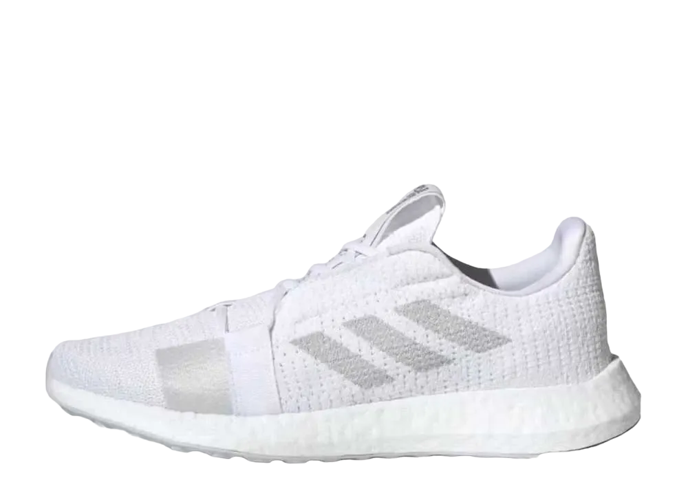 アディダス センスブースト ゴー "クラウド ホワイト"