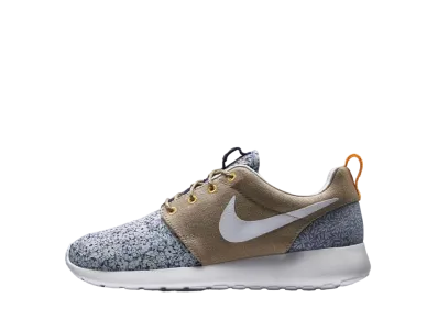 Nike GS Roshe Run "Liberty Blue Recall"