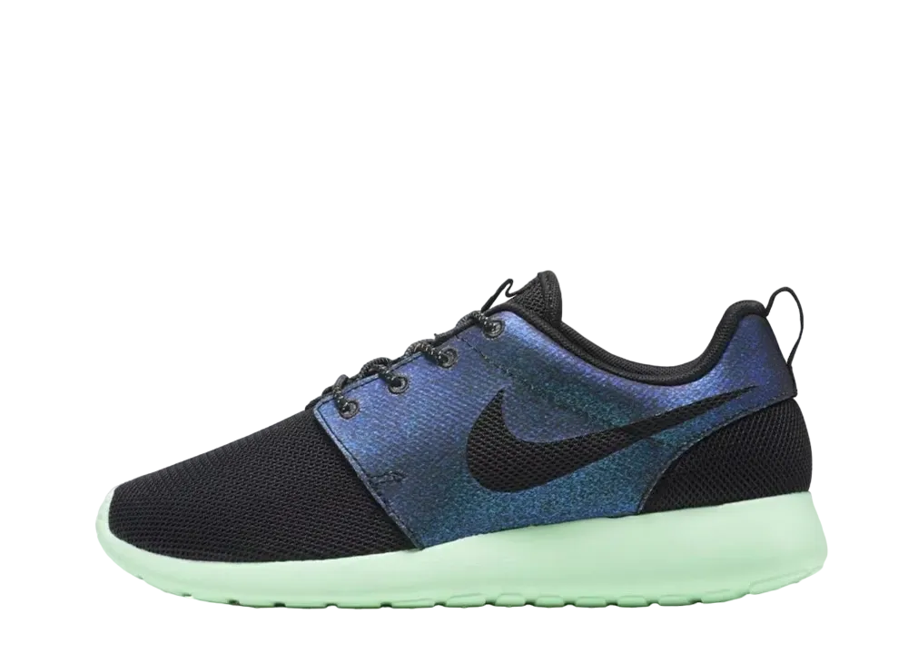 ナイキ ウィメンズ ローシ ワン WWC QS "ワールドカップ"