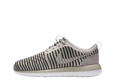 Nike Women's Roshe Two Flyknit "Neutral Olive"