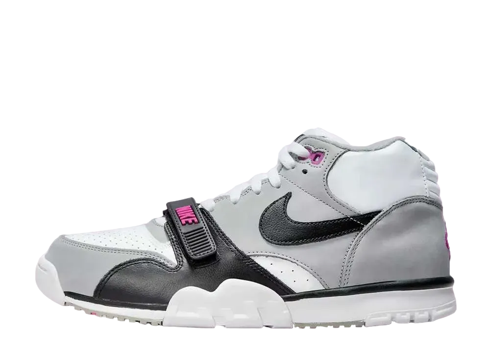 ナイキ エアトレーナー1  "フューシャ"