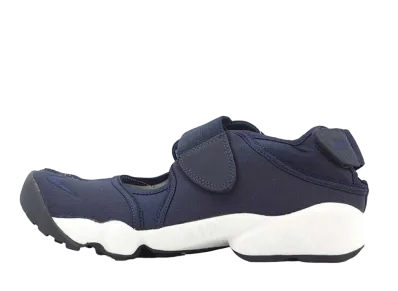 ナイキ エアリフト MTR "オブシディアン"