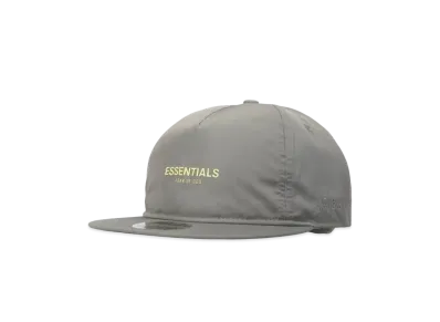 FEAR OF GOD ESSENTIALS KIDS HAT "Mistyle Morning"