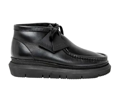 サカイ × クラークス ハイブリッド ワラビー ブーツ "ブラック"