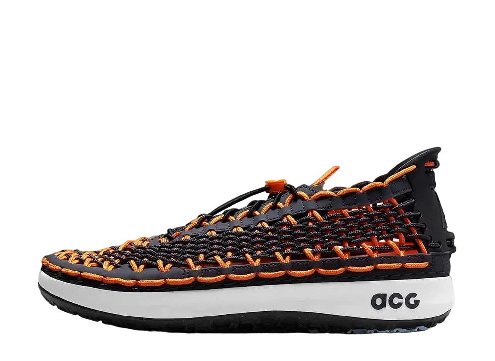 ナイキ ACG ウォーターキャット+ "グリッドアイアン/ブラック/サミットホワイト/ブライトマンダリン"