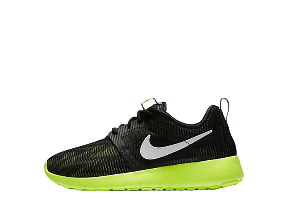 Nike GS Roshe One Flight Weight "Black/Ghost Green"