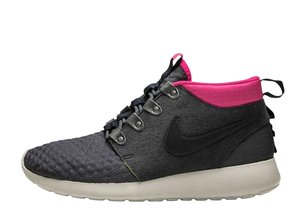 Nike Roshe Run Sneakerboot "Gridiron/Dark Obsidian-Pink"