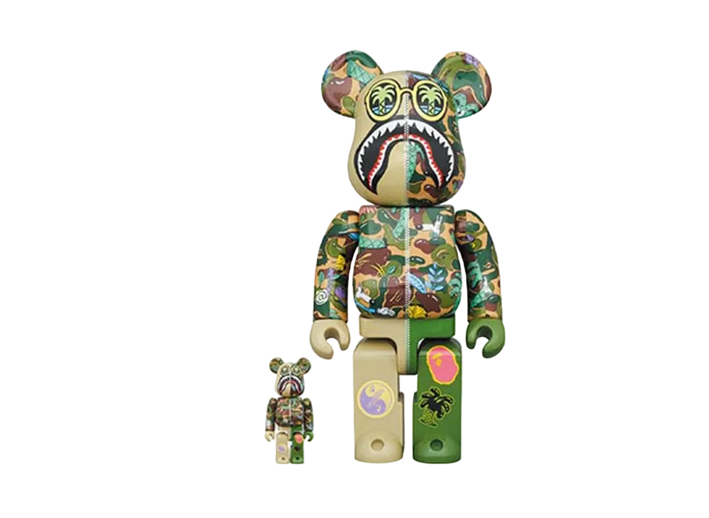 Bearbrick Steven Harrington X BAPE(R) SHARK GREEN 100% & 400%