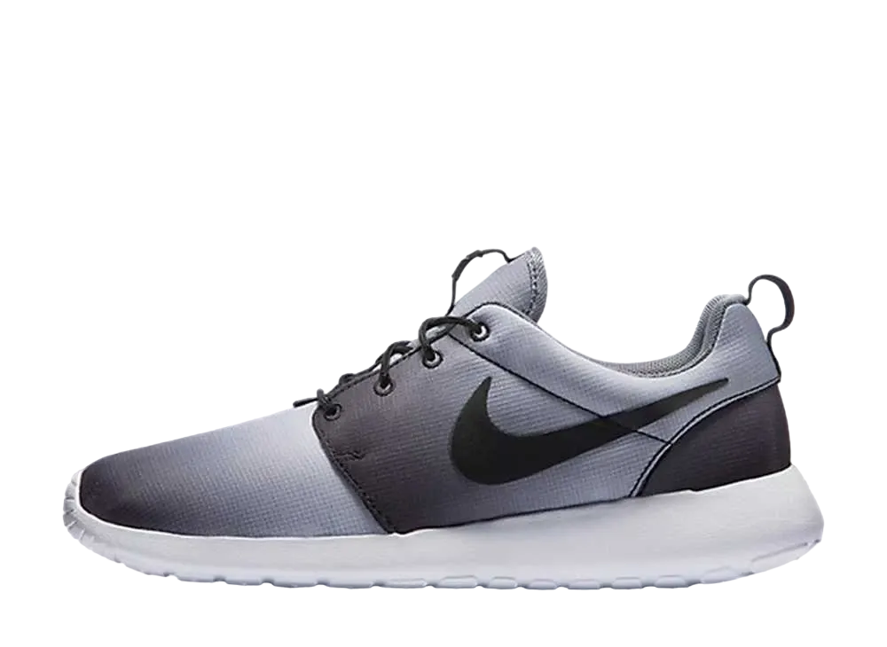 ナイキ ローシ ラン "エクリプス"