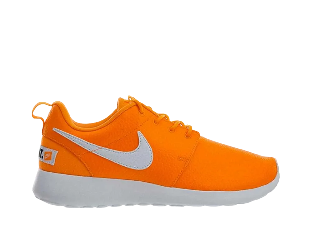 ナイキ ウィメンズ ローシ ワン PRM "トータルオレンジ"